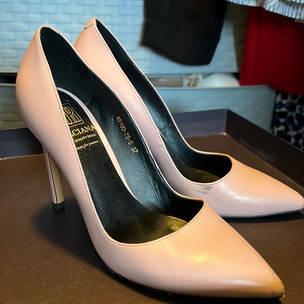 Leather high heels